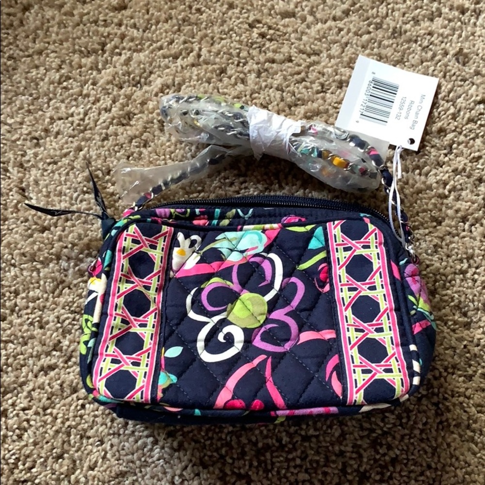 Vera Bradley mini chain bag